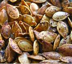 roasted pumkin seeds ready to eat